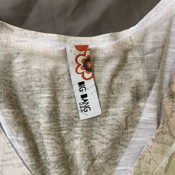 Italy Tower of Pisa Photographic V-Neck Tee Size Large - Picture 6 of 6